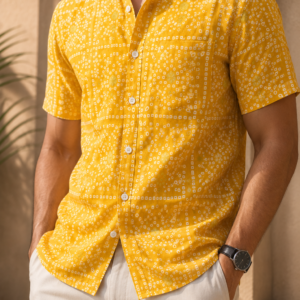 Men Sun Yellow Bandhani Inspired Printed Pure Cotton Half Sleeve Resort Casual Shirt