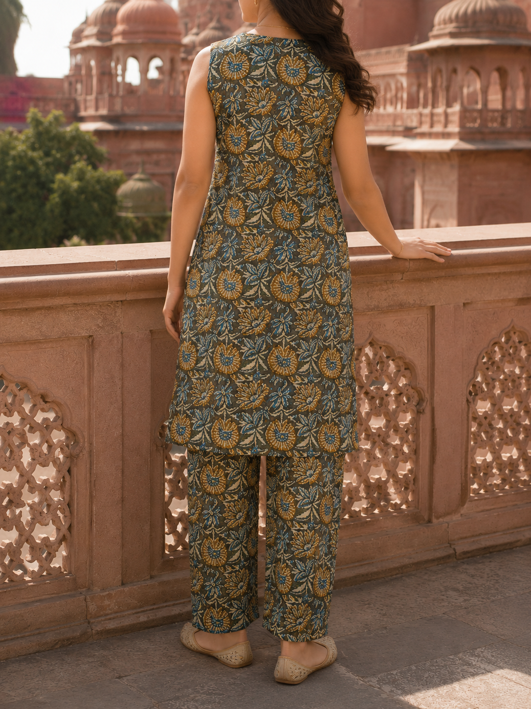 Charcoal Floral Convertible Cotton Co-Ord Set - Image 2